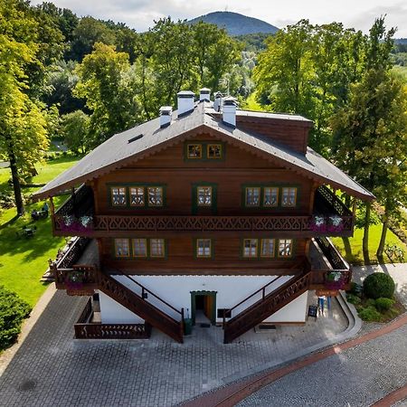Dworzysko Hotel Szczawno-Zdroj Luaran gambar