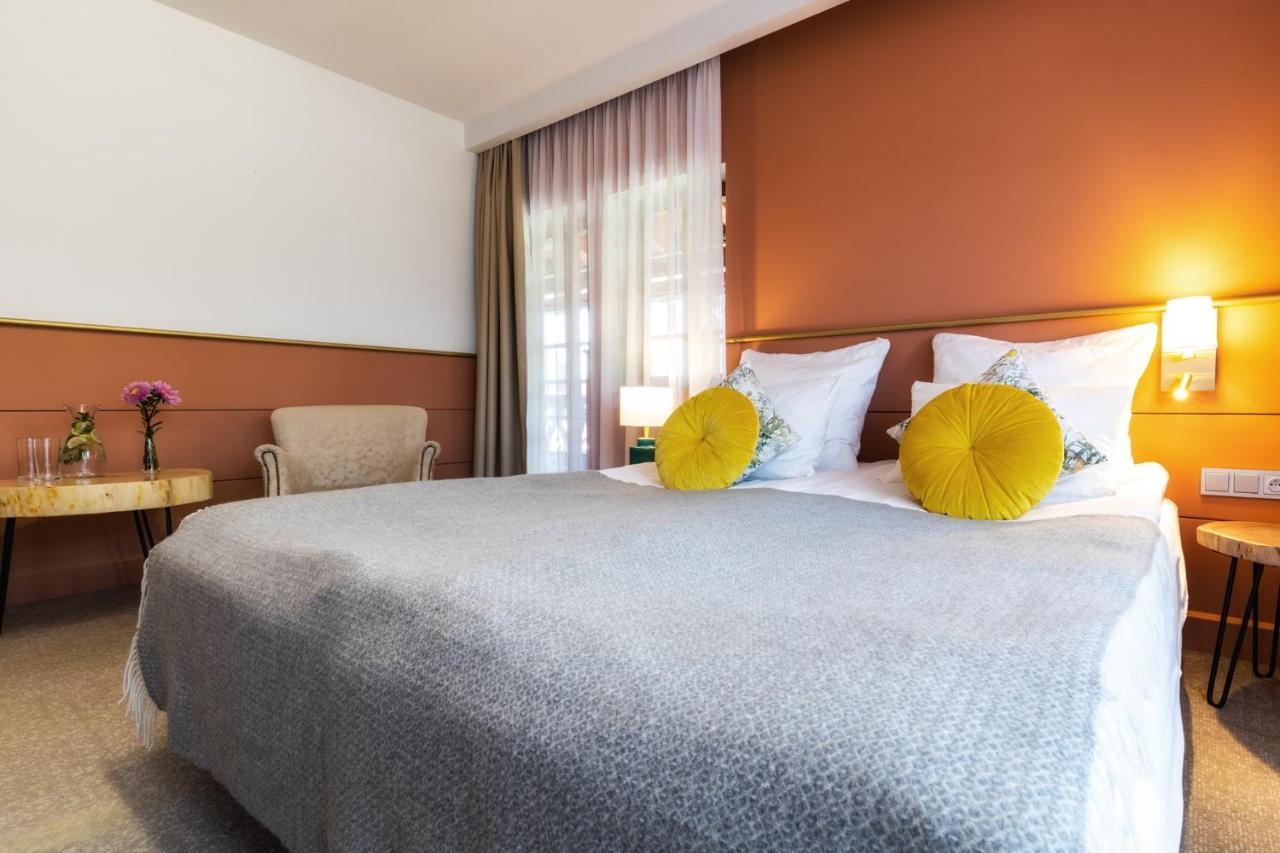 Dworzysko Hotel Szczawno-Zdroj Luaran gambar