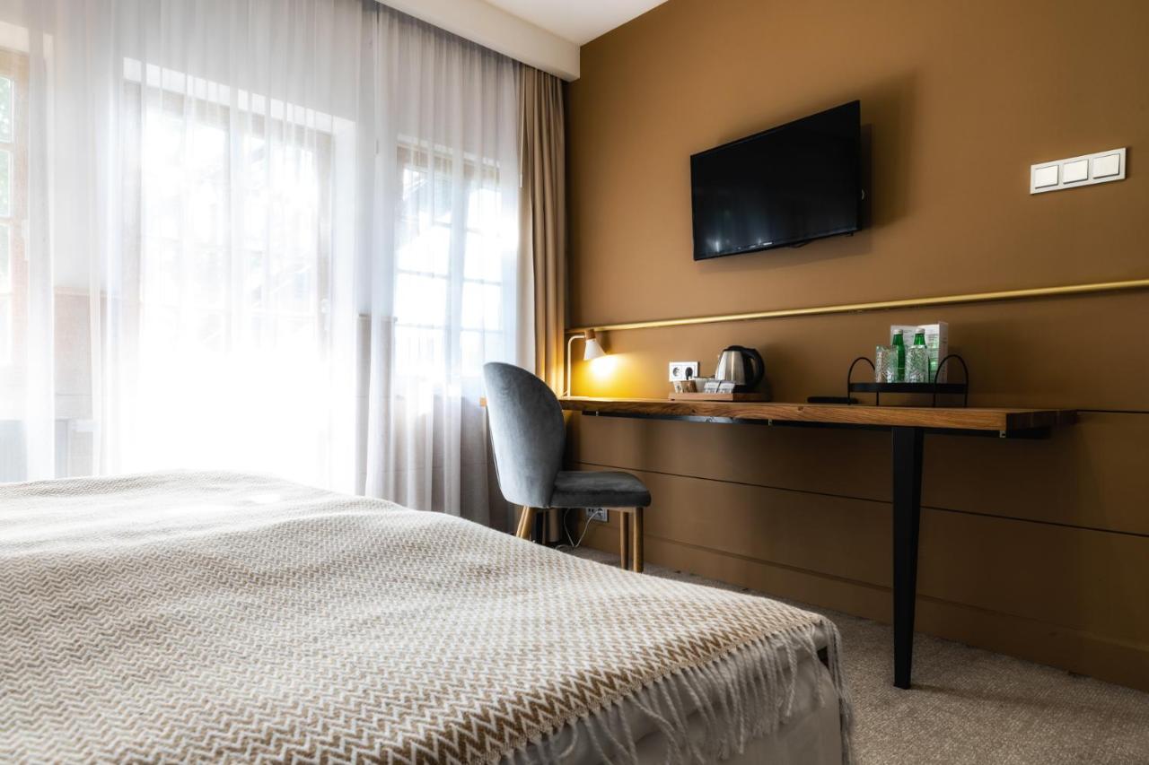 Dworzysko Hotel Szczawno-Zdroj Luaran gambar