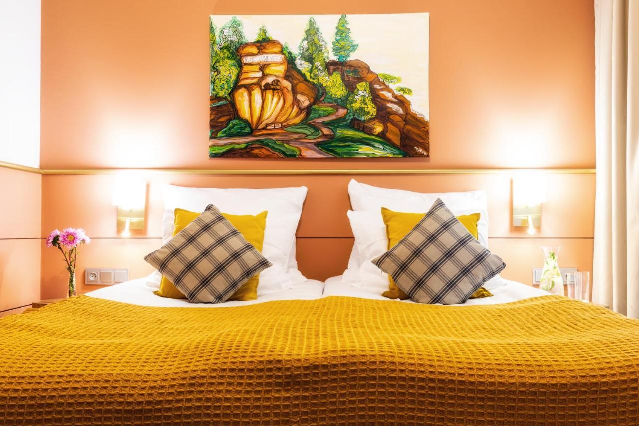 Dworzysko Hotel Szczawno-Zdroj Luaran gambar