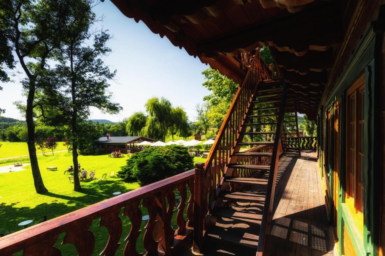 Dworzysko Hotel Szczawno-Zdroj Luaran gambar
