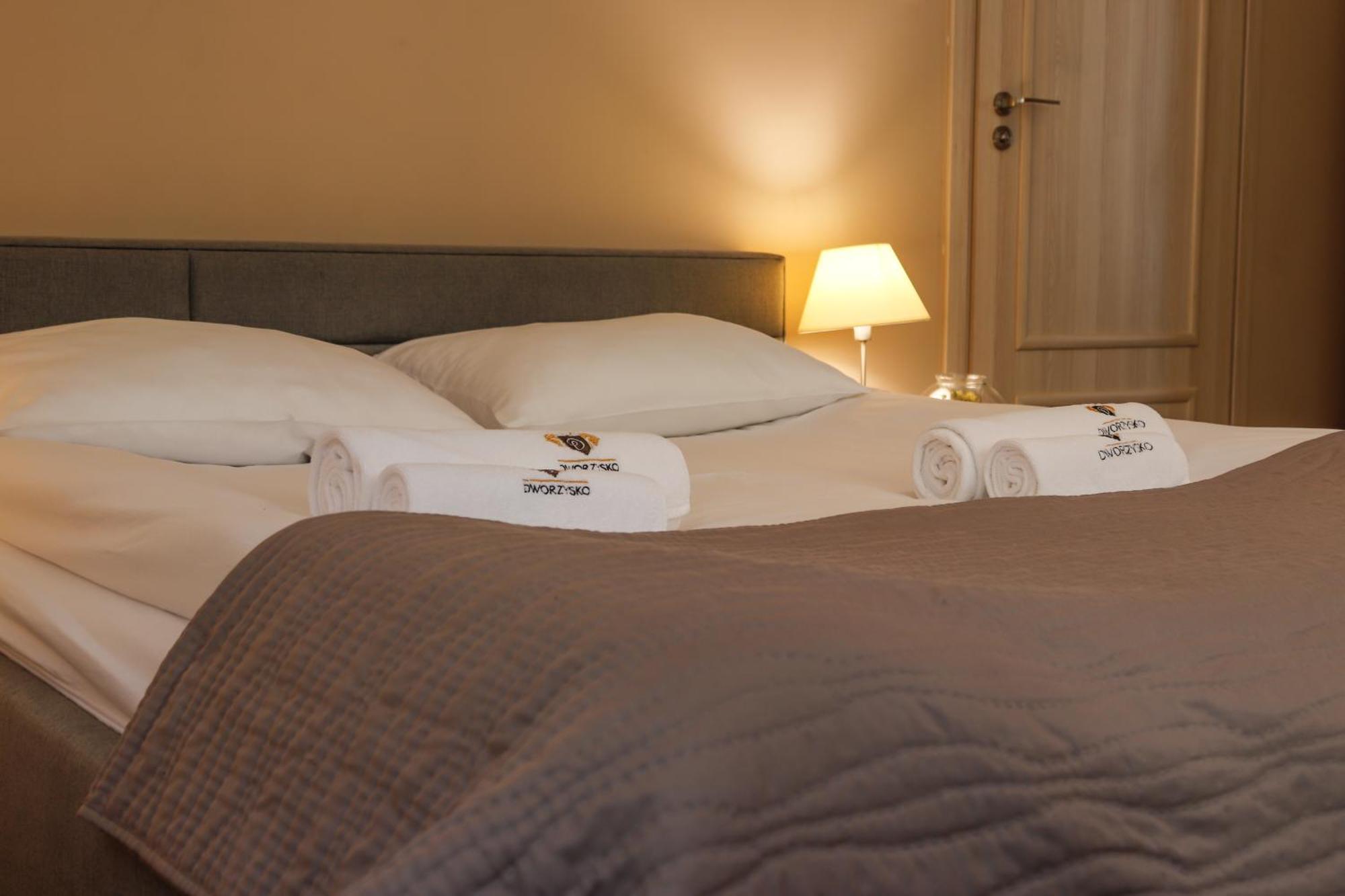 Dworzysko Hotel Szczawno-Zdroj Luaran gambar